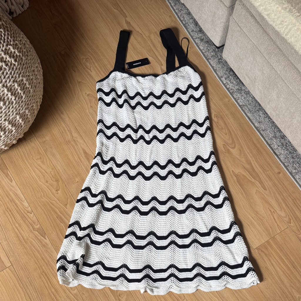 Express Black And White Zigzag Dress